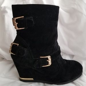 Rose Black Velvet Wedge Boots